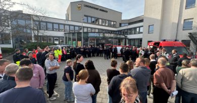 Katastrophenschutzübung mit der Staatliche Feuerwehrschule aus Geretsried
